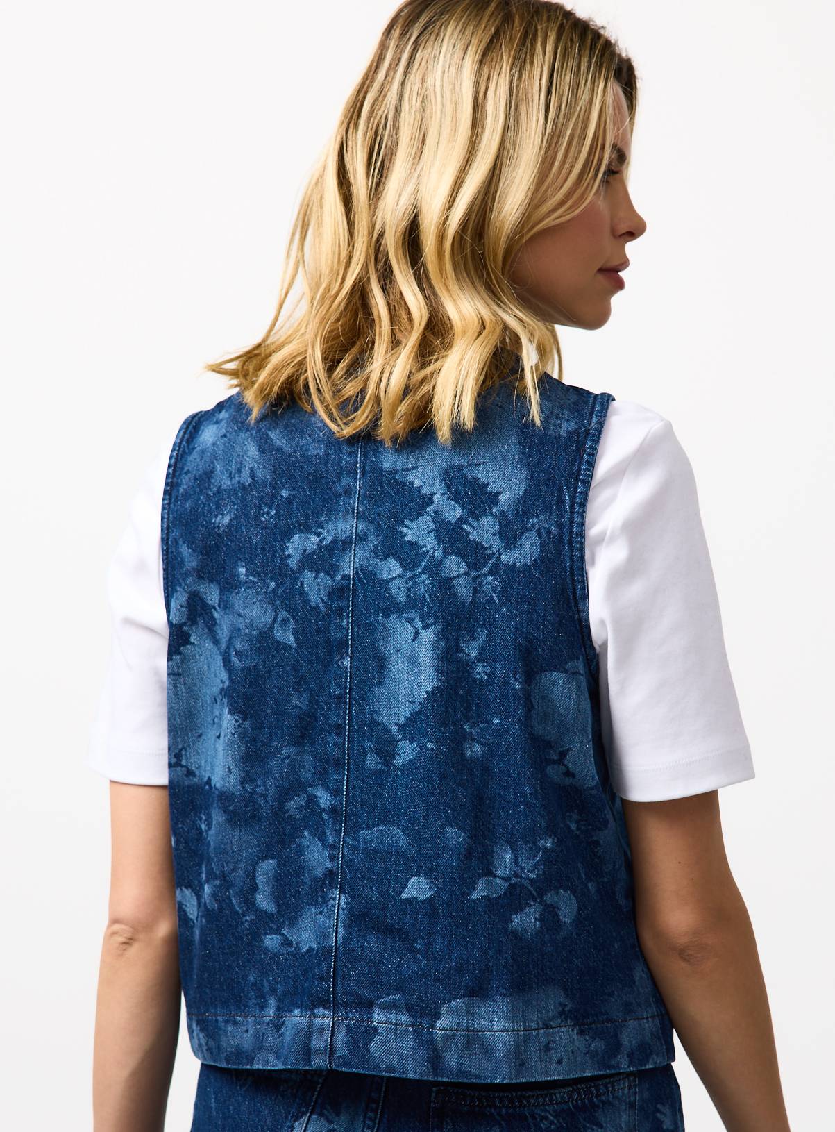 Light Denim Floral Laser Print Waistcoat 16 - Image 4